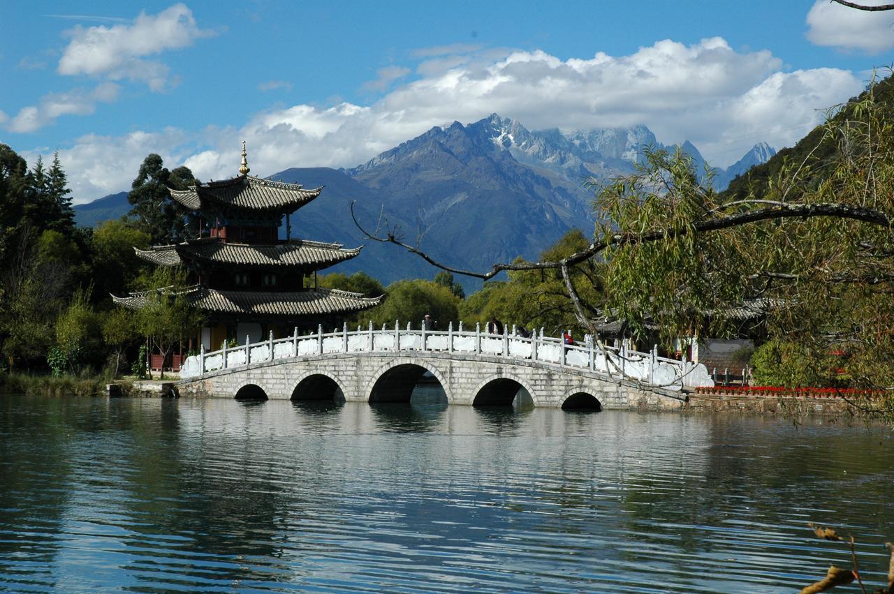 Greentree Inn Yunnan Lijiang Qixing Street Express Hotel Exterior foto
